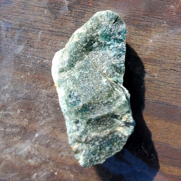 #8 Raw Apatite Crystal - Picture 1 of 10